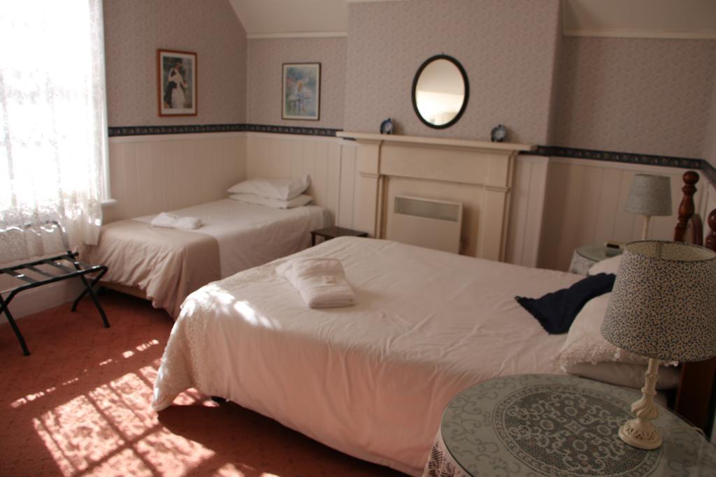 Hillview House Launceston Bed & Breakfast Oda fotoğraf